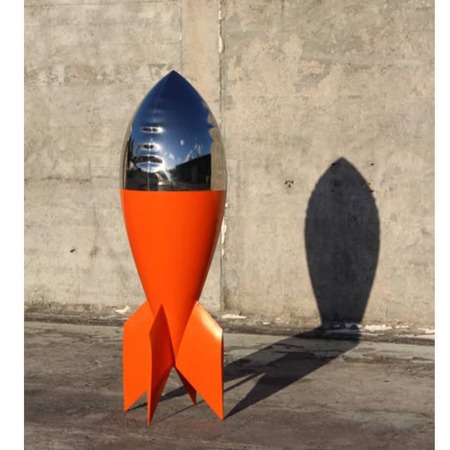 Carmine-180cm-STAINLESS-STEEL-INDUSTRIAL-COATING-[stainless-steel,-free-standing,outdoor]david-mcCracken-rocket-sculpture-australian-artist-pop-art