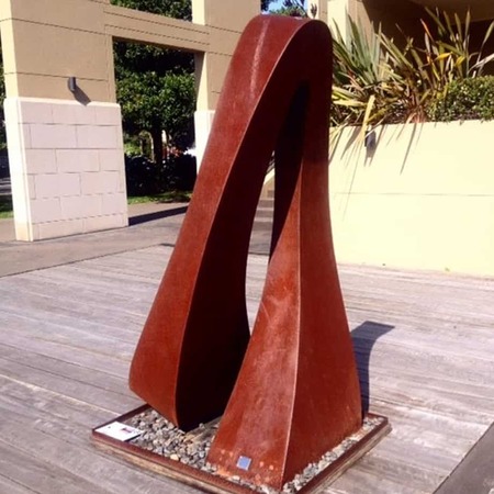 Embrace-220x100cm-3of18-CORTEN--STEEL--[Corten,landmark,outdoor]Andrew-Kasper-outdoor-garden-sculpture-australian-sculptor